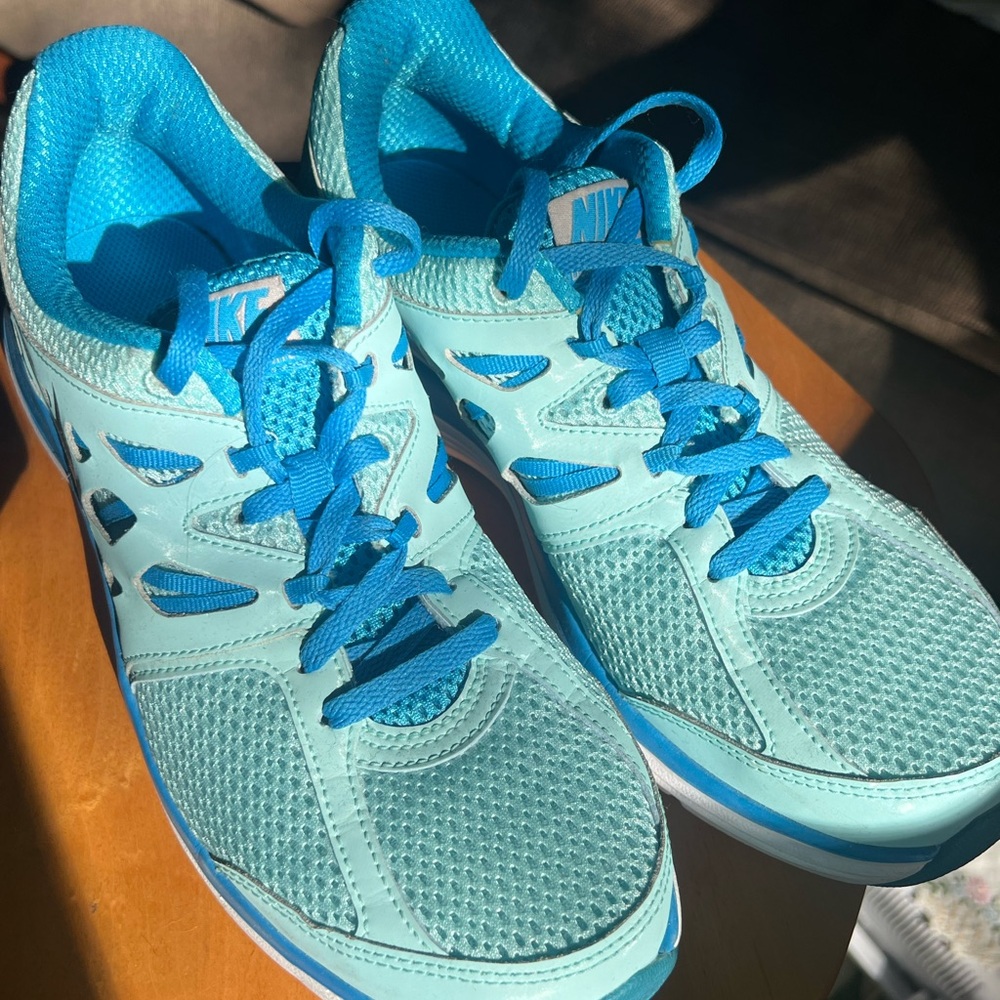 Nike shoes